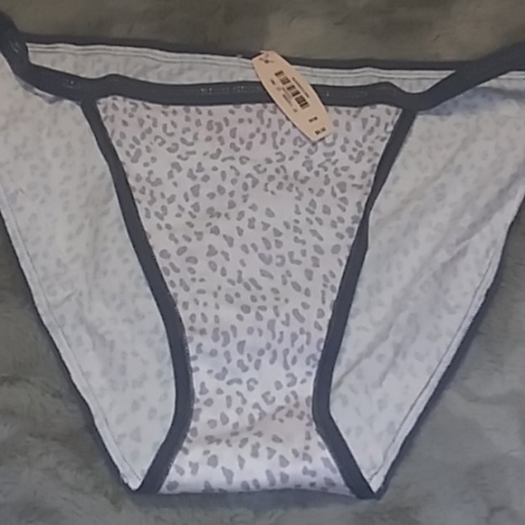 Panties - Picture 6 of 6